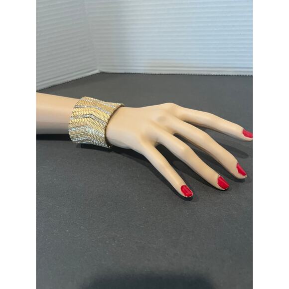 Articulated Chevron Gold Tone Rhinestones Stretch Cuff Bracelet - Picture 1 of 8